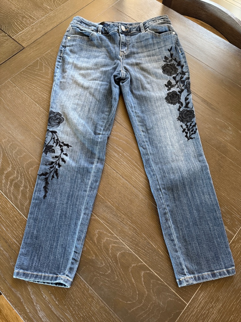 Simply Vera Vera Wang Blue Straight Leg Jeans with Black Floral Embroidery